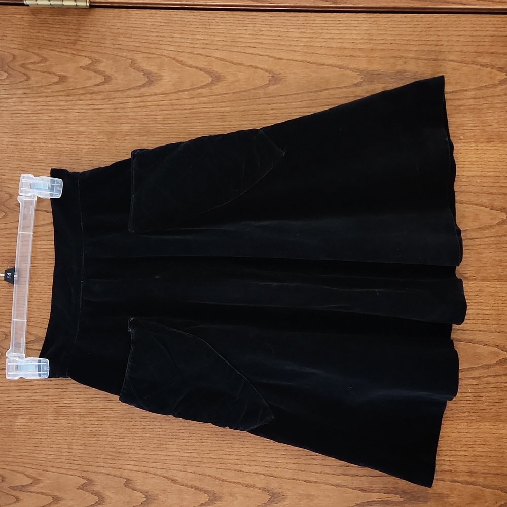 Misses vintage  black velvet flared skirt - Appr Sz XS